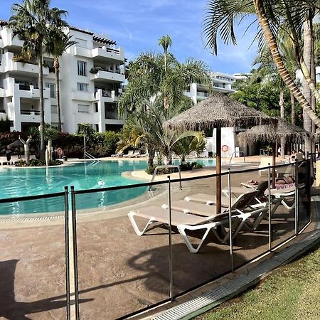 Costalita Beach Apartamento En Estepona Zewnętrze zdjęcie