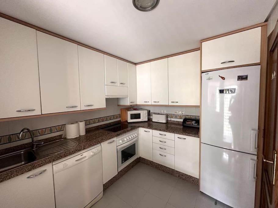 Costalita Beach Apartamento En Estepona Zewnętrze zdjęcie
